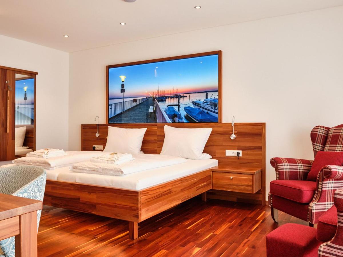 Hotel Hornstein - Weingut, Vinothek & Gastronomie Nonnenhorn Dış mekan fotoğraf